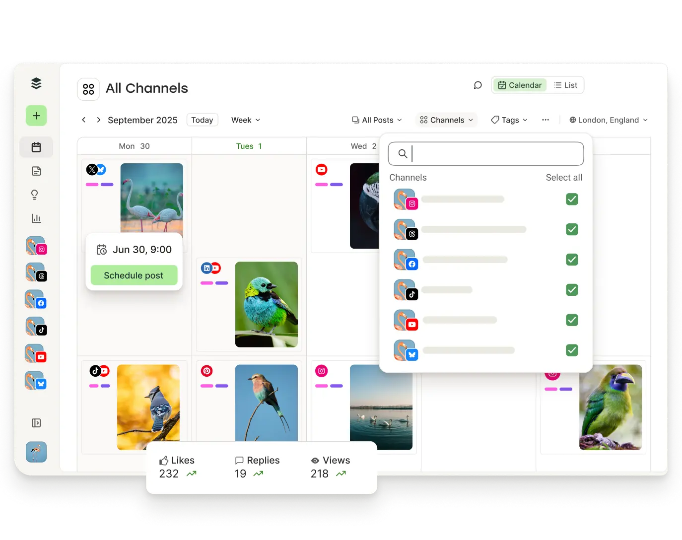 Vista del calendario de Buffer con publicaciones programadas y filtros para canales, etiquetas y más.